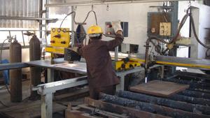 Optical-Tracing-Profile-Cutting